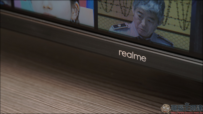 realme 智慧連網顯示器 32 型開箱動手玩|小空間與小資預算也能有大享受!Android TV 、24W杜比立體聲揚聲器、Chroma Boost 炫彩影像處理技術 - 電腦王阿達 realme 智慧連網顯示器 32 型開箱動手玩|小空間與小資預算也能有大享受!Android TV 、24W杜比立體聲揚聲器、Chroma Boost 炫彩影像處理技術 - 電腦王阿達