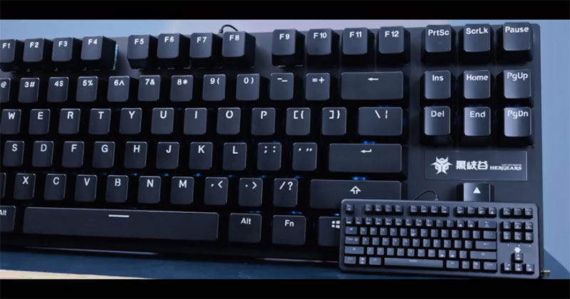 中國廠推出正常尺寸 16 倍大的巨大機械式鍵盤，筆戰起來嘲諷值超高 - 電腦王阿達