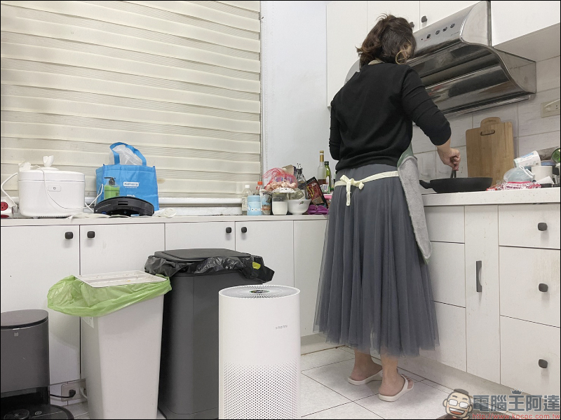 智米空氣清淨機開箱動手玩|搭載 VOC 感測器、CADR 值 400 、支持隔空手勢操作,萬元內最強超值機種 - 電腦王阿達 智米空氣清淨機開箱動手玩|搭載 VOC 感測器、CADR 值 400 、支持隔空手勢操作,萬元內最強超值機種 - 電腦王阿達