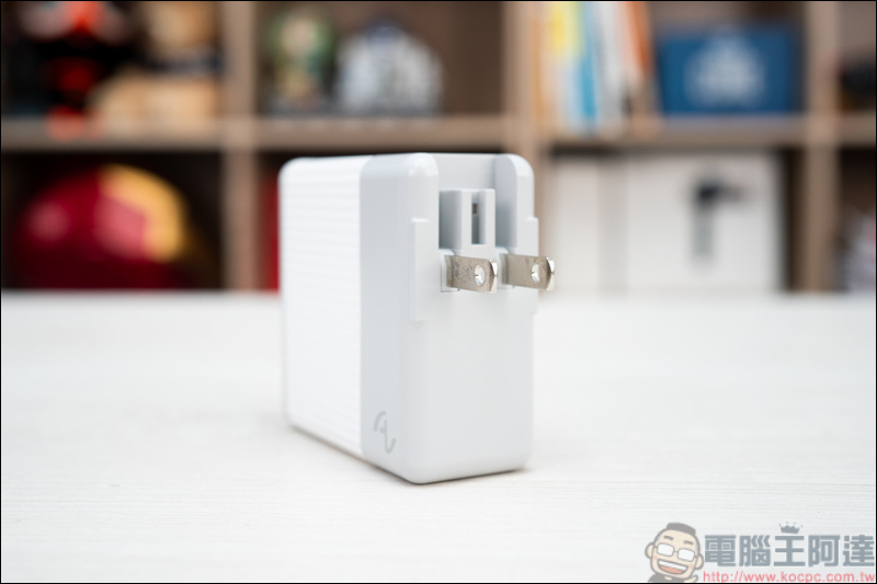 真是 GaN!最迷你 105W 氮化鎵快充 Allite A2 開箱,超高充電效率超小體積(同場加映 Switch 最佳配件 Allite B1 20W) - 電腦王阿達 真是 GaN!最迷你 105W 氮化鎵快充 Allite A2 開箱,超高充電效率超小體積(同場加映 Switch 最佳配件 Allite B1 20W) - 電腦王阿達