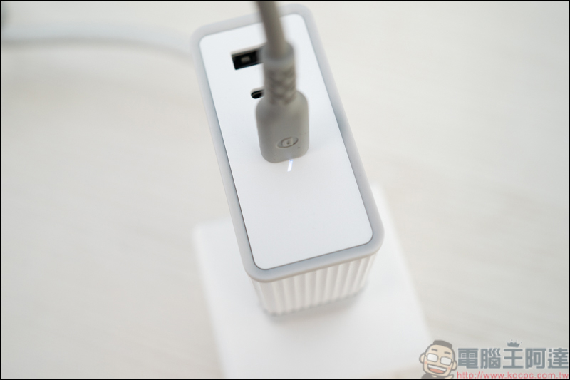 真是 GaN!最迷你 105W 氮化鎵快充 Allite A2 開箱,超高充電效率超小體積(同場加映 Switch 最佳配件 Allite B1 20W) - 電腦王阿達 真是 GaN!最迷你 105W 氮化鎵快充 Allite A2 開箱,超高充電效率超小體積(同場加映 Switch 最佳配件 Allite B1 20W) - 電腦王阿達