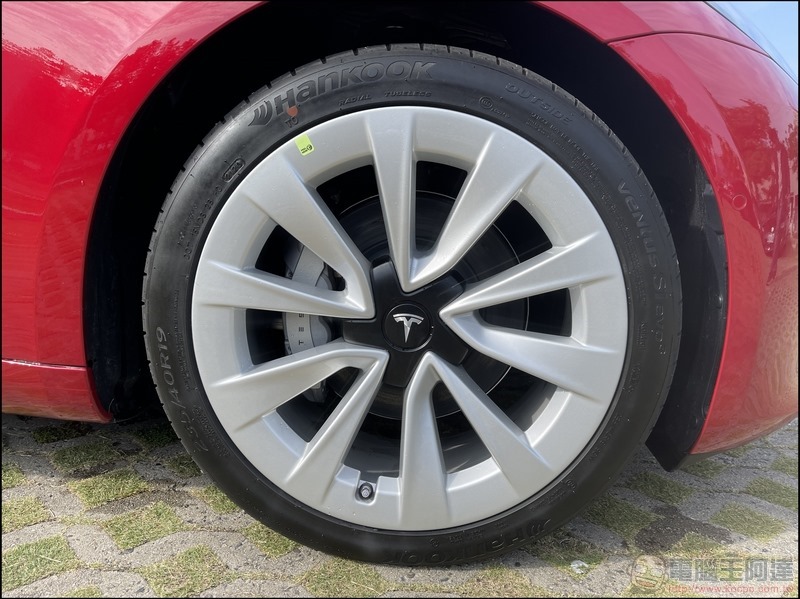 特斯拉 TESLA Model 3 2021 款開箱 - 06 特斯拉 TESLA Model 3 2021 款開箱 - 06