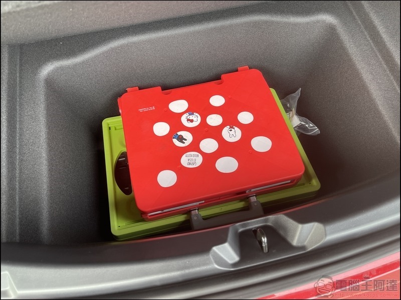 特斯拉 TESLA Model 3 2021 款開箱 - 11 特斯拉 TESLA Model 3 2021 款開箱 - 11
