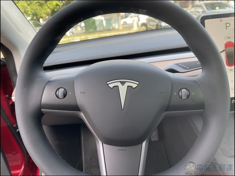 特斯拉 TESLA Model 3 2021 款開箱 - 13 特斯拉 TESLA Model 3 2021 款開箱 - 13