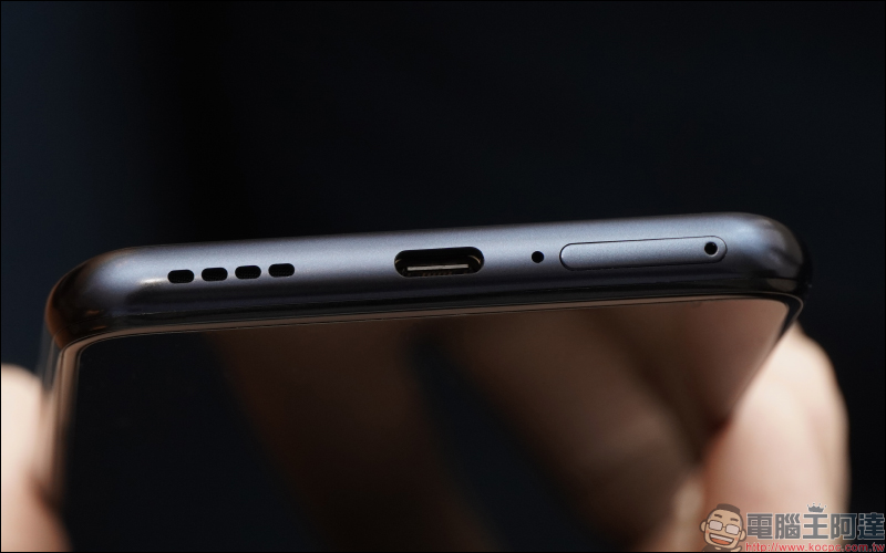 realme X7 Pro 開箱評測動手玩|天璣 1000+ 5G 旗艦處理器、5G+5G 雙卡雙待、120Hz AMOLED 螢幕、50W SuperDART 超級閃充、4500mAh 超大電量 - 電腦王阿達 realme X7 Pro 開箱評測動手玩|天璣 1000+ 5G 旗艦處理器、5G+5G 雙卡雙待、120Hz AMOLED 螢幕、50W SuperDART 超級閃充、4500mAh 超大電量 - 電腦王阿達