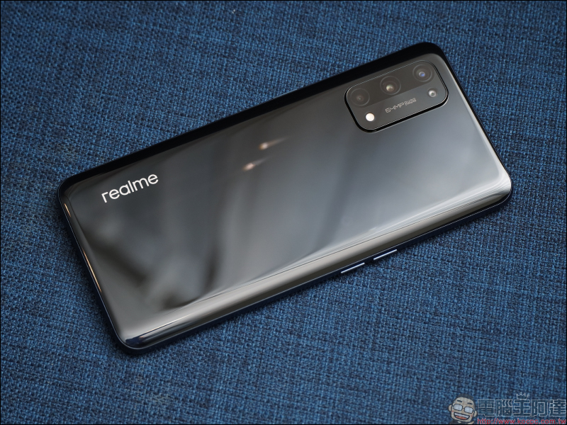 realme X7 Pro 開箱評測動手玩|天璣 1000+ 5G 旗艦處理器、5G+5G 雙卡雙待、120Hz AMOLED 螢幕、50W SuperDART 超級閃充、4500mAh 超大電量 - 電腦王阿達 realme X7 Pro 開箱評測動手玩|天璣 1000+ 5G 旗艦處理器、5G+5G 雙卡雙待、120Hz AMOLED 螢幕、50W SuperDART 超級閃充、4500mAh 超大電量 - 電腦王阿達