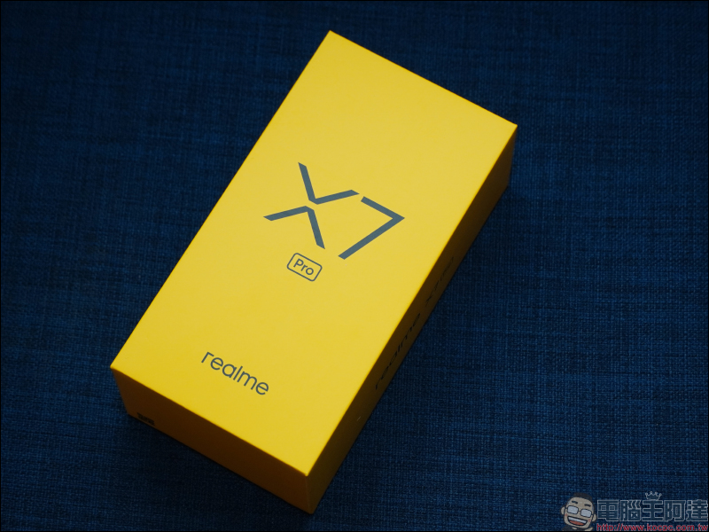realme X7 Pro 開箱評測動手玩|天璣 1000+ 5G 旗艦處理器、5G+5G 雙卡雙待、120Hz AMOLED 螢幕、50W SuperDART 超級閃充、4500mAh 超大電量 - 電腦王阿達 realme X7 Pro 開箱評測動手玩|天璣 1000+ 5G 旗艦處理器、5G+5G 雙卡雙待、120Hz AMOLED 螢幕、50W SuperDART 超級閃充、4500mAh 超大電量 - 電腦王阿達