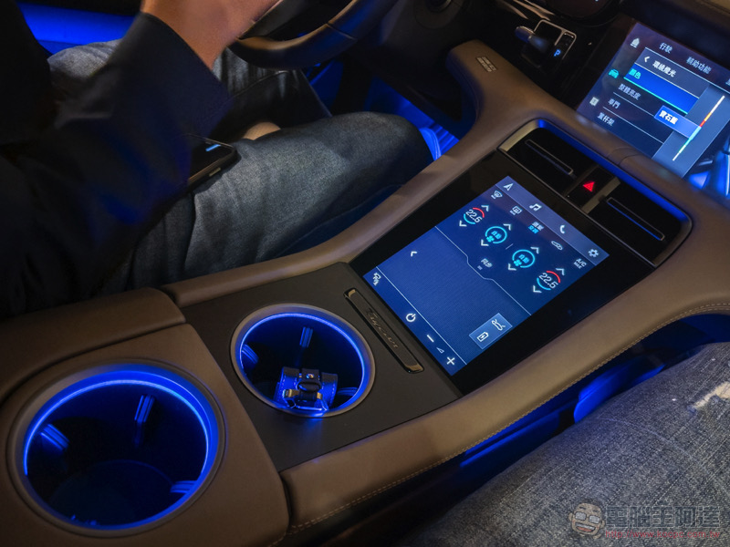 Porsche Taycan 4S 生活試駕體驗:它沒有瘋狂模式,你有 - 電腦王阿達 Porsche Taycan 4S 生活試駕體驗:它沒有瘋狂模式,你有 - 電腦王阿達