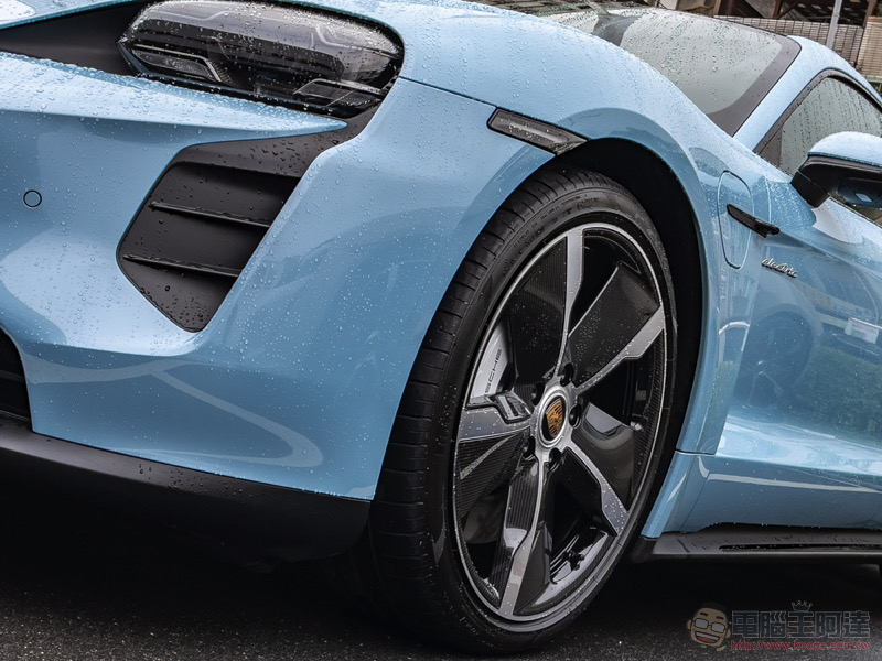 Porsche Taycan 4S 生活試駕體驗:它沒有瘋狂模式,你有 - 電腦王阿達 Porsche Taycan 4S 生活試駕體驗:它沒有瘋狂模式,你有 - 電腦王阿達