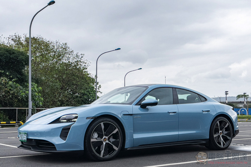 Porsche Taycan 4S 生活試駕體驗:它沒有瘋狂模式,你有 - 電腦王阿達 Porsche Taycan 4S 生活試駕體驗:它沒有瘋狂模式,你有 - 電腦王阿達