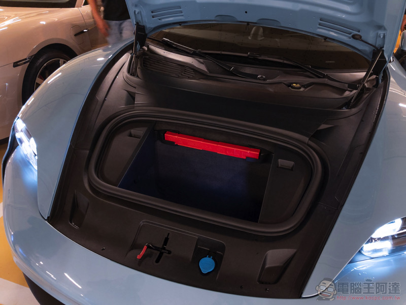 Porsche Taycan 4S 生活試駕體驗:它沒有瘋狂模式,你有 - 電腦王阿達 Porsche Taycan 4S 生活試駕體驗:它沒有瘋狂模式,你有 - 電腦王阿達