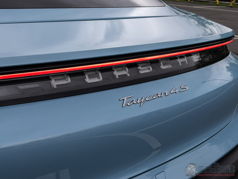 Porsche Taycan 4S 生活試駕體驗：它沒有瘋狂模式，你有 - 電腦王阿達