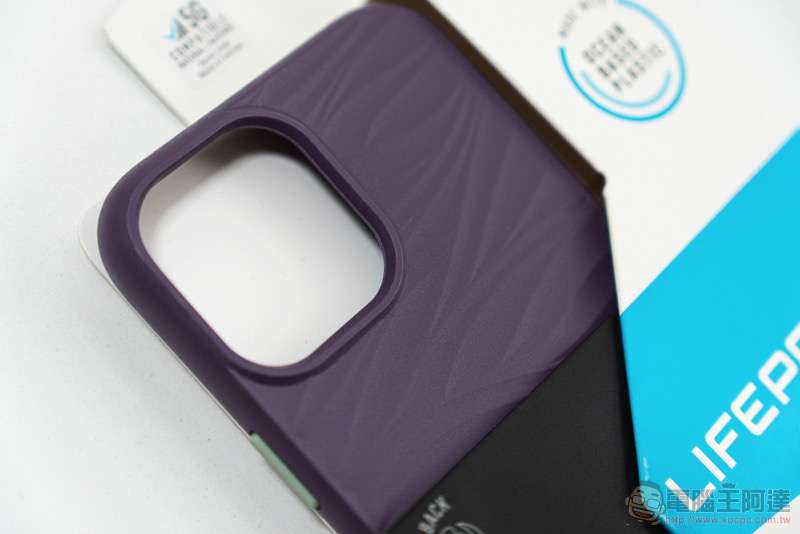 炫又強大!OtterBox 與 LifeProof 為 iPhone 12 帶來的「防護全家桶」動手玩(MagSafe 防摔保護殼 / 鋼化玻璃螢幕保護貼) - 電腦王阿達 炫又強大!OtterBox 與 LifeProof 為 iPhone 12 帶來的「防護全家桶」動手玩(MagSafe 防摔保護殼 / 鋼化玻璃螢幕保護貼) - 電腦王阿達