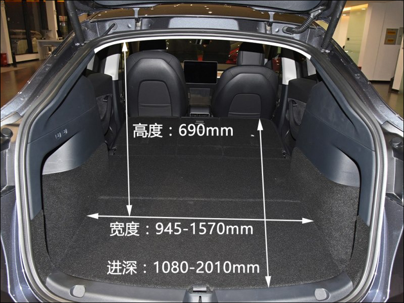 Tesla Model Y 價格以外還有驚喜? 中國版實拍看更多細節 - 電腦王阿達 Tesla Model Y 價格以外還有驚喜? 中國版實拍看更多細節 - 電腦王阿達
