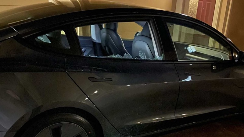 tesla-s-spontaneous-glass-shattering-issues-strikes-again-now-a-brand-new-2021-model-3