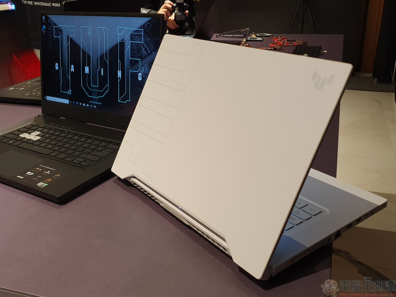 ROG 遊戲筆電 Zephyrus、Strix、Flow 與 TUF 全陣容更新,輕薄、強效一次擁有 - 電腦王阿達 ROG 遊戲筆電 Zephyrus、Strix、Flow 與 TUF 全陣容更新,輕薄、強效一次擁有 - 電腦王阿達