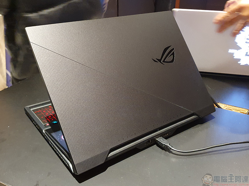 ROG 遊戲筆電 Zephyrus、Strix、Flow 與 TUF 全陣容更新,輕薄、強效一次擁有 - 電腦王阿達 ROG 遊戲筆電 Zephyrus、Strix、Flow 與 TUF 全陣容更新,輕薄、強效一次擁有 - 電腦王阿達