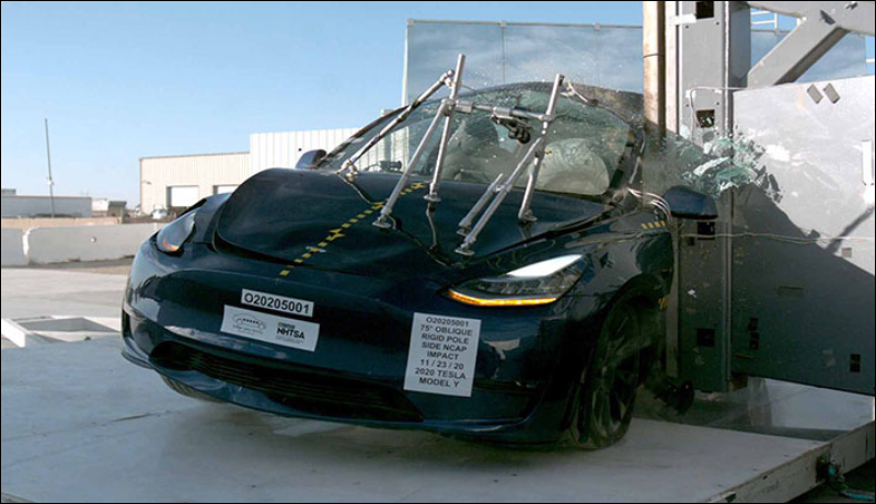 Tesla Model 3 以時速近 90 公里「直直撞」樹，照片超淒慘但駕駛居然僅瘀傷（！） - 電腦王阿達