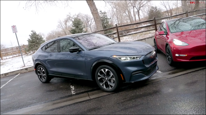 外國 YouTube 頻道評價福特純電野馬 Mustang Mach-E vs. 特斯拉 Model Y ,兩者有哪些差異? - 電腦王阿達 外國 YouTube 頻道評價福特純電野馬 Mustang Mach-E vs. 特斯拉 Model Y ,兩者有哪些差異? - 電腦王阿達