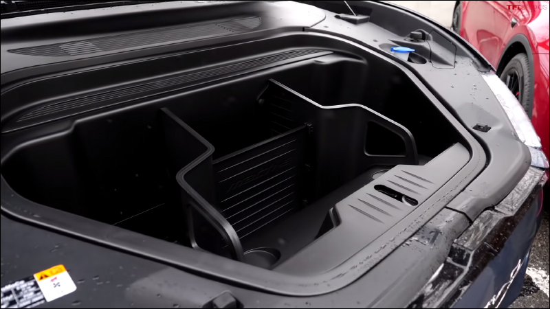 外國 YouTube 頻道評價福特純電野馬 Mustang Mach-E vs. 特斯拉 Model Y ,兩者有哪些差異? - 電腦王阿達 外國 YouTube 頻道評價福特純電野馬 Mustang Mach-E vs. 特斯拉 Model Y ,兩者有哪些差異? - 電腦王阿達