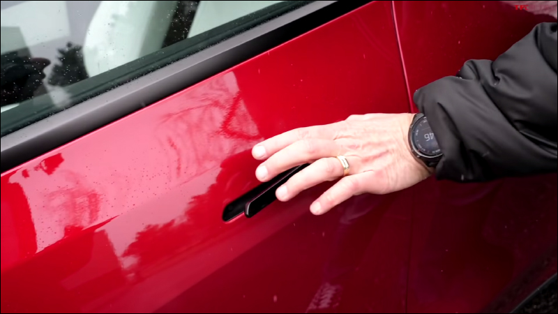 外國 YouTube 頻道評價福特純電野馬 Mustang Mach-E vs. 特斯拉 Model Y ,兩者有哪些差異? - 電腦王阿達 外國 YouTube 頻道評價福特純電野馬 Mustang Mach-E vs. 特斯拉 Model Y ,兩者有哪些差異? - 電腦王阿達