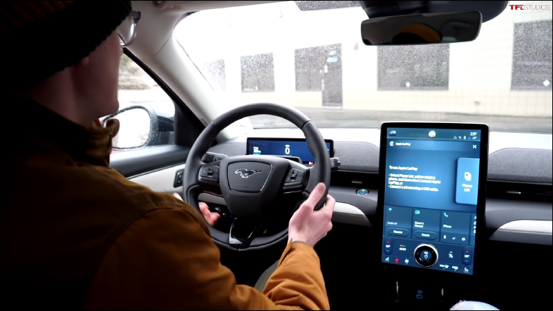外國 YouTube 頻道評價福特純電野馬 Mustang Mach-E vs. 特斯拉 Model Y ,兩者有哪些差異? - 電腦王阿達 外國 YouTube 頻道評價福特純電野馬 Mustang Mach-E vs. 特斯拉 Model Y ,兩者有哪些差異? - 電腦王阿達