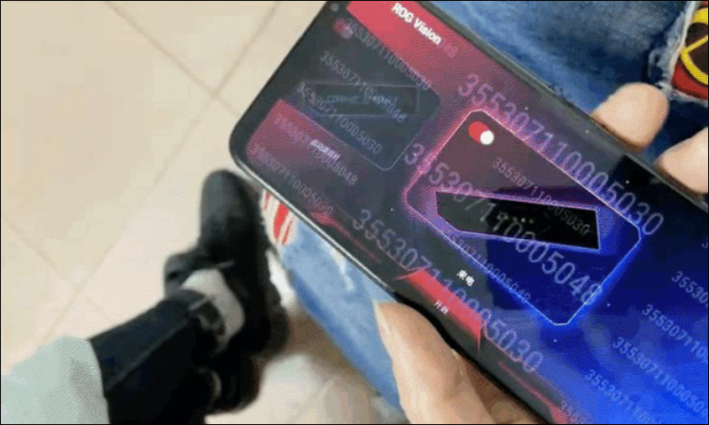 ROG Phone 5 真機動圖曝光!機身背面加入 ROG Vision 功能副螢幕,可顯示遊戲、充電、來電通知等訊息 - 電腦王阿達 ROG Phone 5 真機動圖曝光!機身背面加入 ROG Vision 功能副螢幕,可顯示遊戲、充電、來電通知等訊息 - 電腦王阿達