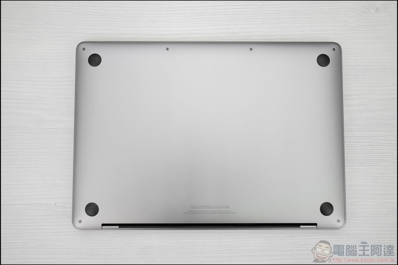 MacBook Pro 13 吋 M1 版開箱 - 05 MacBook Pro 13 吋 M1 版開箱 - 05