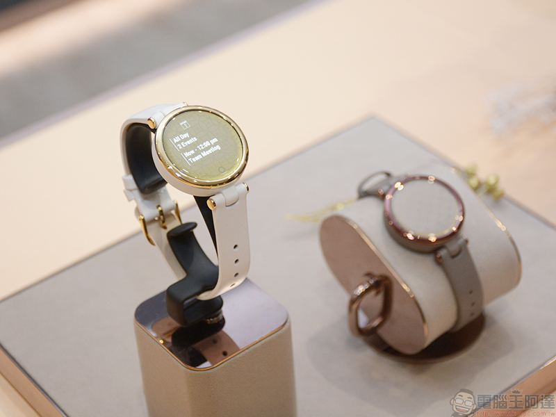 最小錶徑智慧型手錶 Garmin Lily 推出,時尚聰明專為女性 - 電腦王阿達 最小錶徑智慧型手錶 Garmin Lily 推出,時尚聰明專為女性 - 電腦王阿達