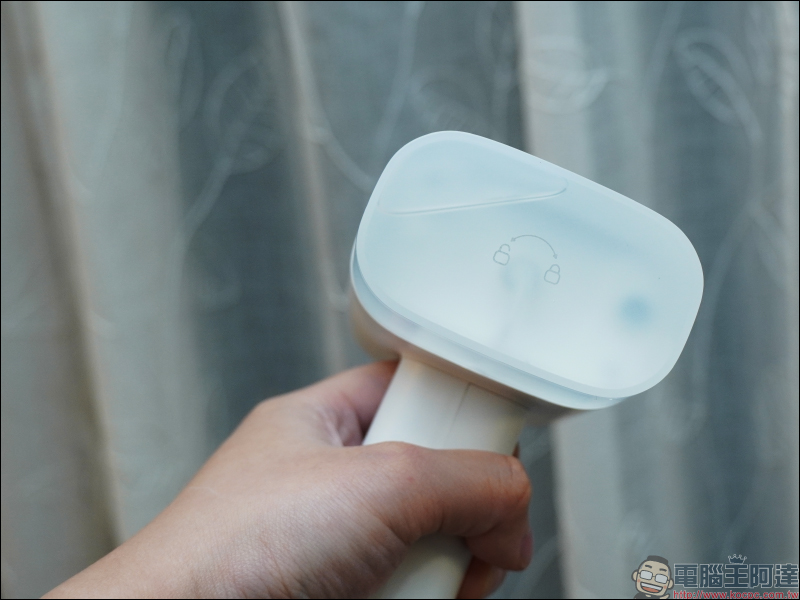 Lofans 手持式掛燙機 GT306LW 開箱:輕巧好收納、隨手燙衣超方便! - 電腦王阿達 Lofans 手持式掛燙機 GT306LW 開箱:輕巧好收納、隨手燙衣超方便! - 電腦王阿達