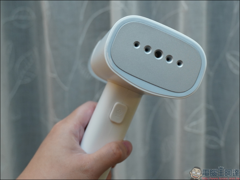 Lofans 手持式掛燙機 GT306LW 開箱:輕巧好收納、隨手燙衣超方便! - 電腦王阿達 Lofans 手持式掛燙機 GT306LW 開箱:輕巧好收納、隨手燙衣超方便! - 電腦王阿達