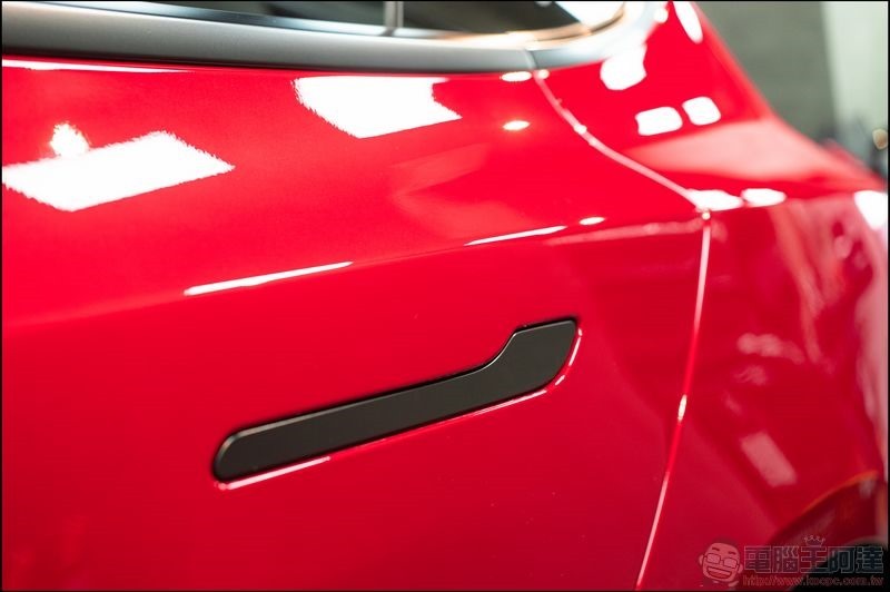 TESLA 特斯拉包膜 - 14 TESLA 特斯拉包膜 - 14