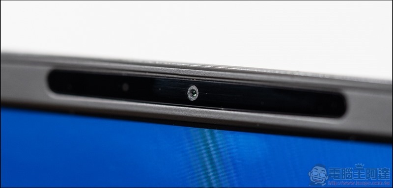 ASUS ZenBook 14 Ultralight 開箱 (UX435EGL) - 05 ASUS ZenBook 14 Ultralight 開箱 (UX435EGL) - 05