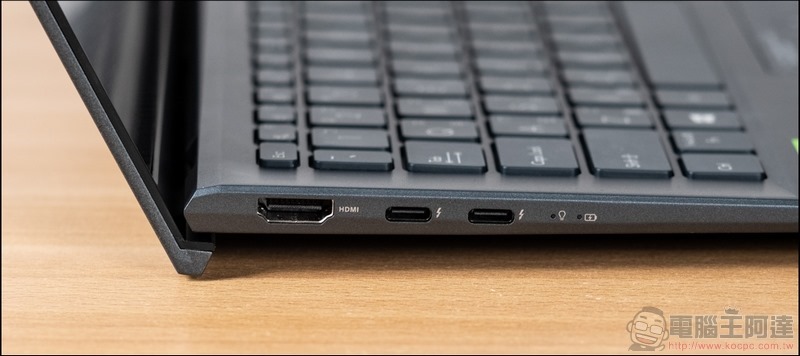 ASUS ZenBook 14 Ultralight 開箱 (UX435EGL) - 13 ASUS ZenBook 14 Ultralight 開箱 (UX435EGL) - 13