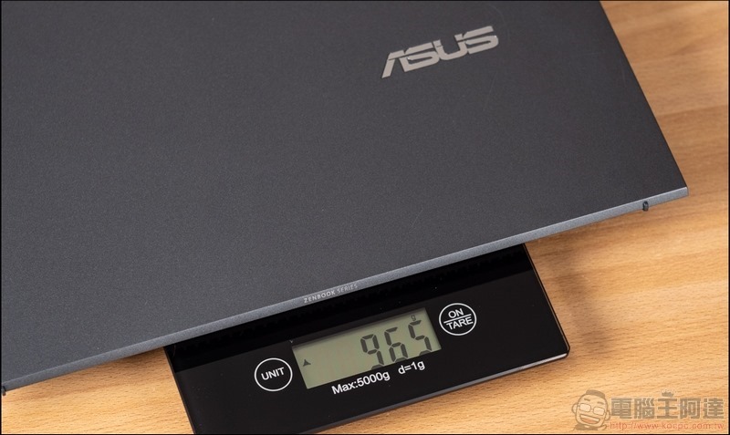 ASUS ZenBook 14 Ultralight 開箱 (UX435EGL) - 25 ASUS ZenBook 14 Ultralight 開箱 (UX435EGL) - 25