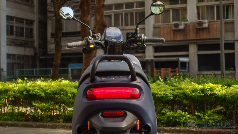 老 Go 變出新把戲?Gogoro VIVA MIX 想變成你的形狀(試騎心得) - 電腦王阿達 老 Go 變出新把戲?Gogoro VIVA MIX 想變成你的形狀(試騎心得) - 電腦王阿達