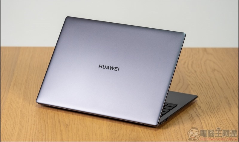 HUAWEI MateBook 14 開箱 - 05 HUAWEI MateBook 14 開箱 - 05