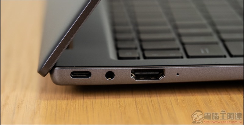 HUAWEI MateBook 14 開箱 - 12 HUAWEI MateBook 14 開箱 - 12