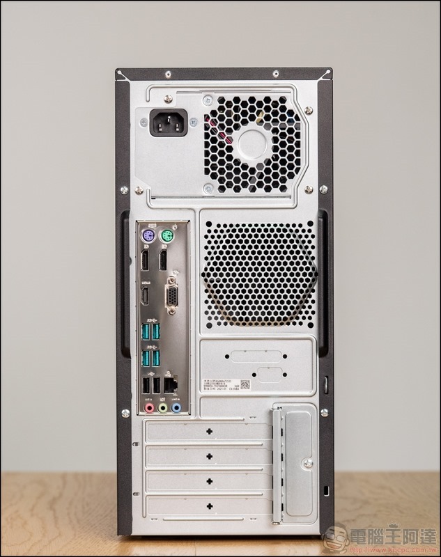 ASUS ExpertCenter D9 Tower (M900TA) 開箱 - 07 ASUS ExpertCenter D9 Tower (M900TA) 開箱 - 07
