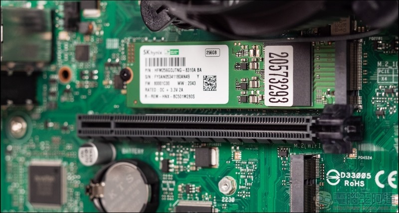 ASUS ExpertCenter D9 Tower (M900TA) 開箱 - 11 ASUS ExpertCenter D9 Tower (M900TA) 開箱 - 11