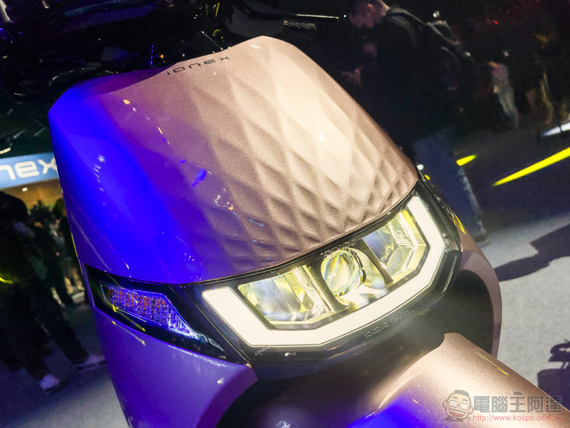 光陽 ionex 性能換電車 S7 與 S7R 登場,給 Gogoro 不只一點好看 - 電腦王阿達 光陽 ionex 性能換電車 S7 與 S7R 登場,給 Gogoro 不只一點好看 - 電腦王阿達