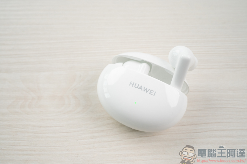 HUAWEI FreeBuds 4i 真無線藍牙耳機動耳聽,電量再升級給你滿滿一天音樂饗宴 - 電腦王阿達 HUAWEI FreeBuds 4i 真無線藍牙耳機動耳聽,電量再升級給你滿滿一天音樂饗宴 - 電腦王阿達