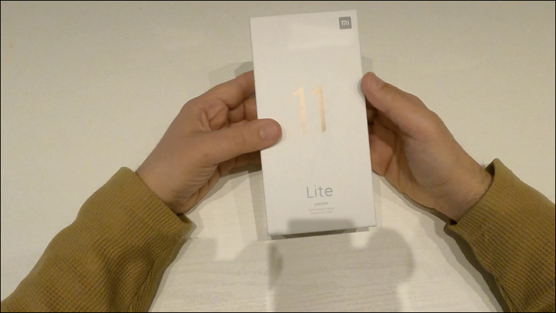 小米 11 Lite 開箱動手玩影片曝光!承襲小米 11 設計,更平價、更輕薄 - 電腦王阿達 小米 11 Lite 開箱動手玩影片曝光!承襲小米 11 設計,更平價、更輕薄 - 電腦王阿達