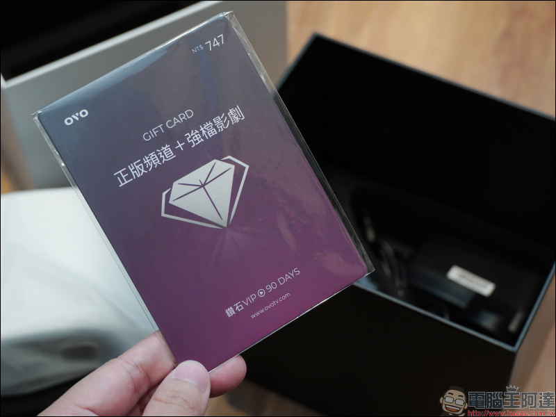 OVO U5 智慧投影機開箱動手玩:輕盈、護眼,150 吋掌上無框電視帶著走!正版第四台影音內容專屬優惠 - 電腦王阿達 OVO U5 智慧投影機開箱動手玩:輕盈、護眼,150 吋掌上無框電視帶著走!正版第四台影音內容專屬優惠 - 電腦王阿達