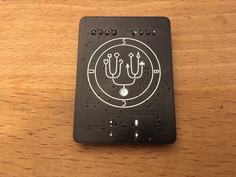cursed_usb-c_sigil_back cursed_usb-c_sigil_back