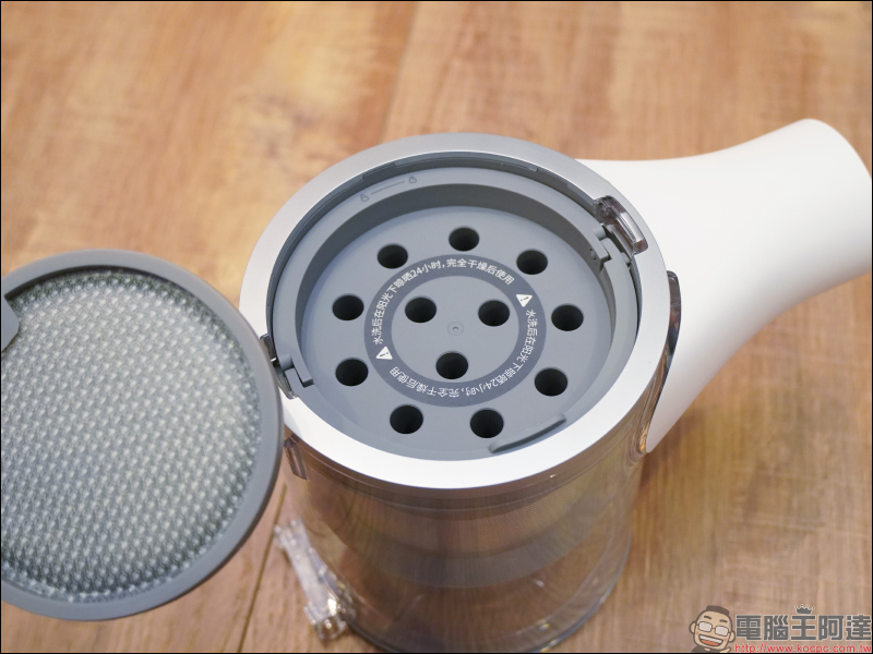 Dreame 追覓 T10 無線吸塵器開箱動手玩|120AW 強勁吸力、60 分鐘持久續航、可替換電池組、一鍵持續清潔、 0.6L 大容量 - 電腦王阿達 Dreame 追覓 T10 無線吸塵器開箱動手玩|120AW 強勁吸力、60 分鐘持久續航、可替換電池組、一鍵持續清潔、 0.6L 大容量 - 電腦王阿達