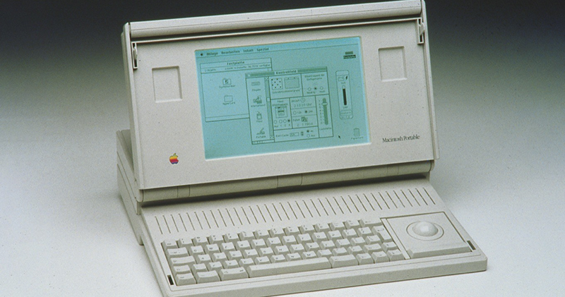 Macintosh Portable 與 M1 MacBook Air