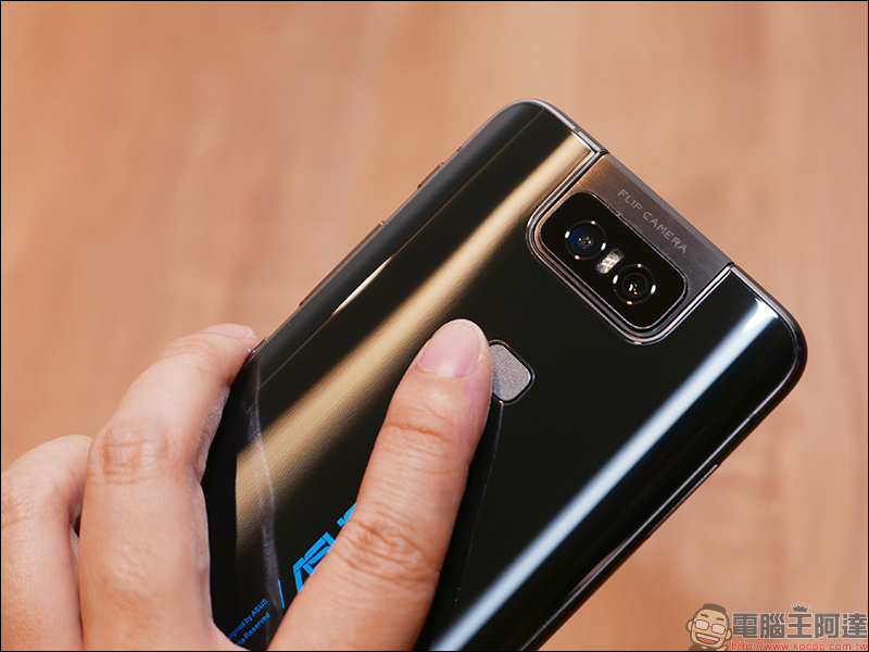 疑似 ASUS ZenFone 8 mini 通過認證,將支持 30W 有線閃充 - 電腦王阿達 疑似 ASUS ZenFone 8 mini 通過認證,將支持 30W 有線閃充 - 電腦王阿達