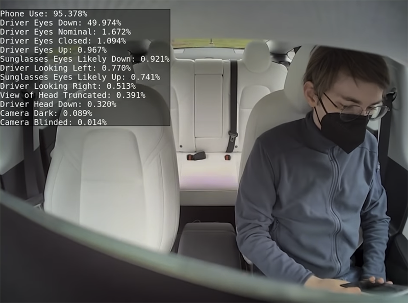 Tesla 車內監控系統被大神把玩了一番,居然會偵測「滑手機」(影片) - 電腦王阿達 Tesla 車內監控系統被大神把玩了一番,居然會偵測「滑手機」(影片) - 電腦王阿達