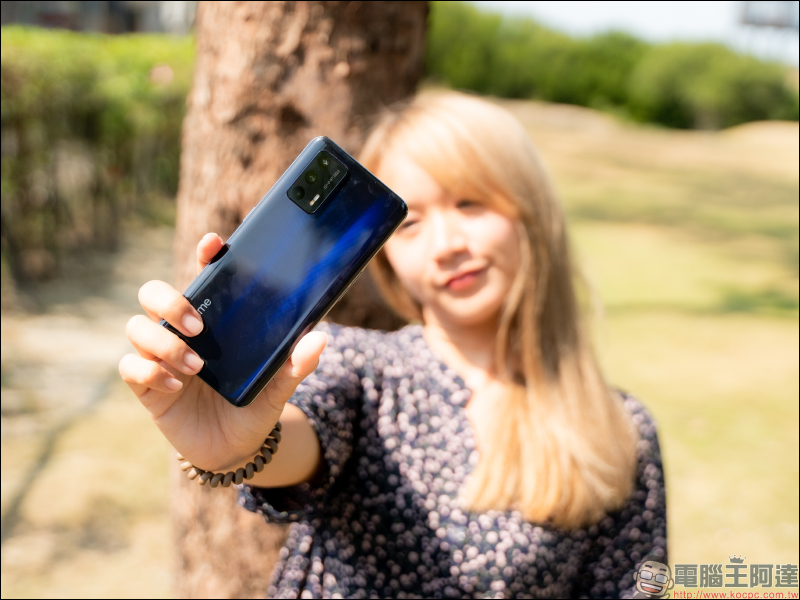 realme GT |敢越級 S888 旗艦 5G 搶先開箱、實拍動手玩 - 電腦王阿達 realme GT |敢越級 S888 旗艦 5G 搶先開箱、實拍動手玩 - 電腦王阿達